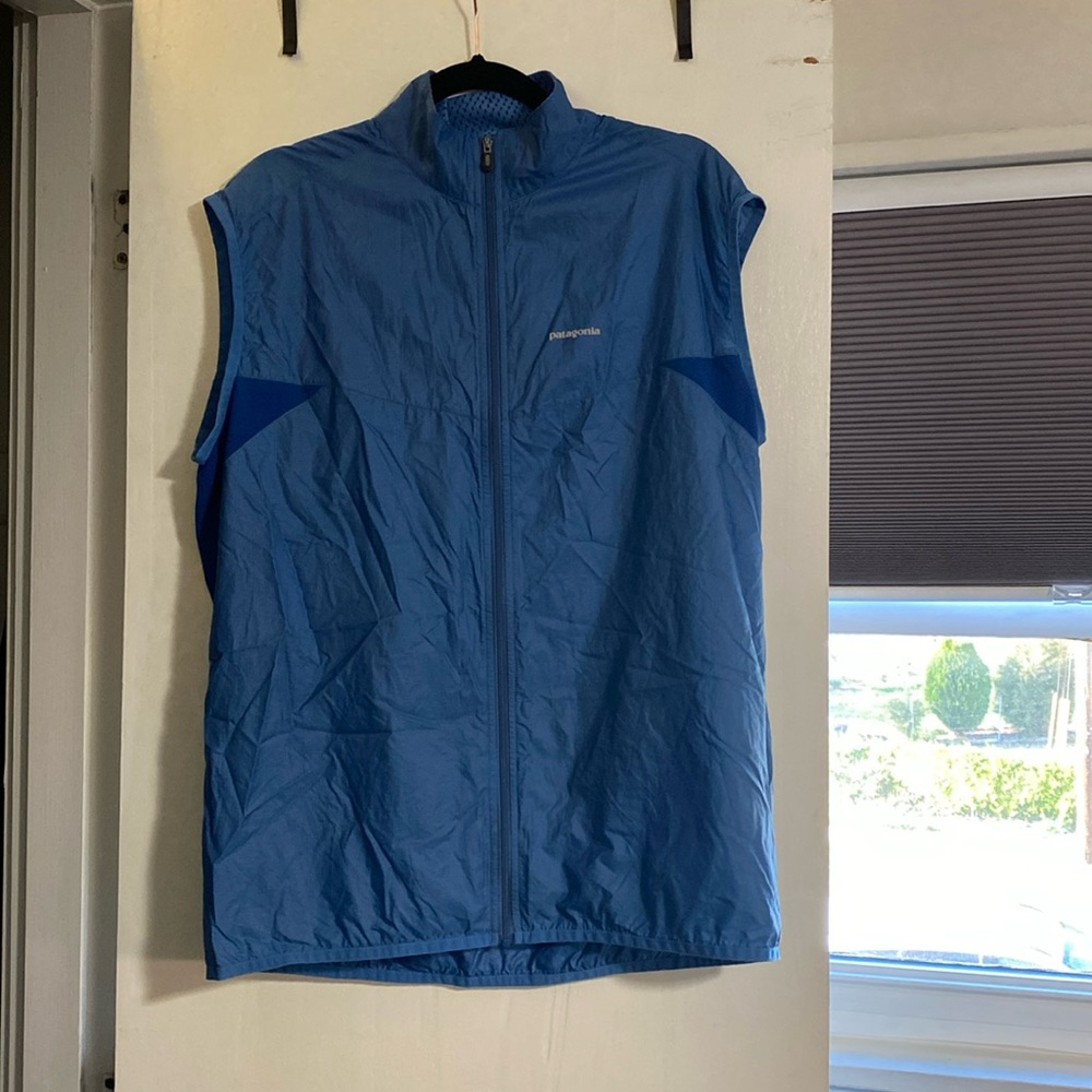 Men’s Large Blue Patagonia Vest. Great condition!